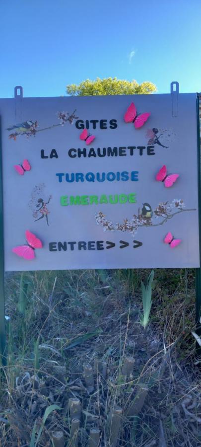Gite La Chaumette Appartement Turquoise Villeneuve-de-Berg Buitenkant foto
